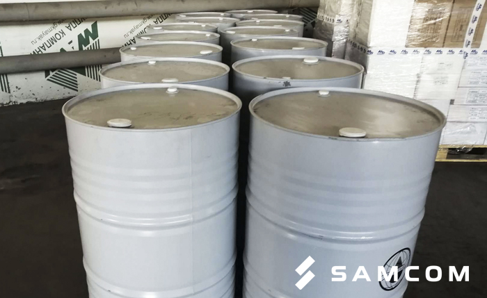 ГК SAMCOM доставила партию бочек с «химией» в Атырау